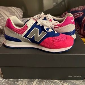 Women’s New Balance 574
